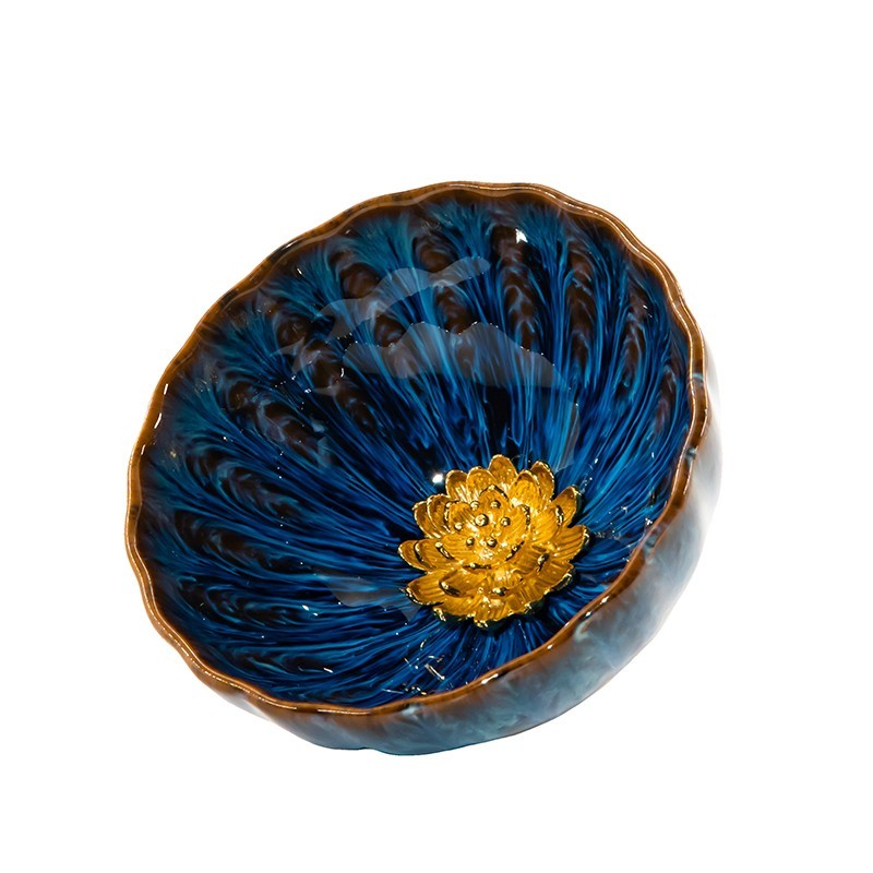 GOLDEN LOTUS